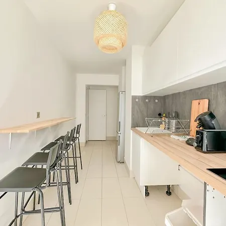 Flexliving - Whole - Lourmel Paryż